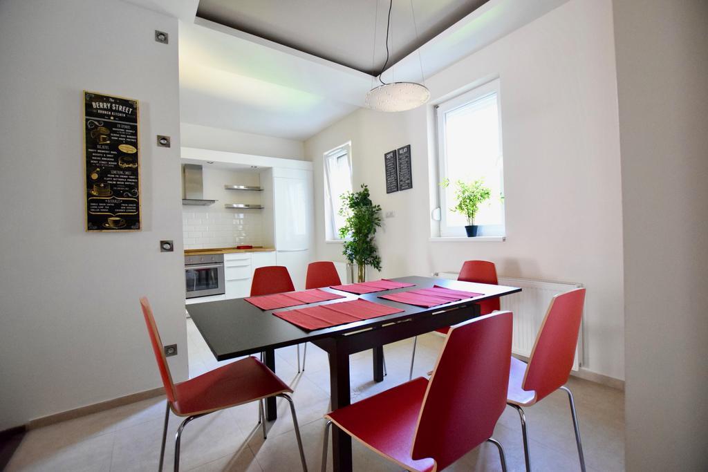 Standard Apartment By Hi5 - Close To Buda Castle บูดาเปสต์ ภายนอก รูปภาพ