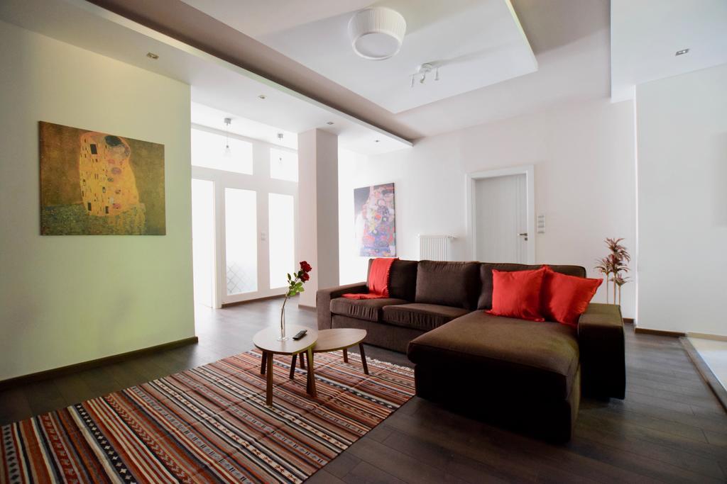 Standard Apartment By Hi5 - Close To Buda Castle บูดาเปสต์ ภายนอก รูปภาพ