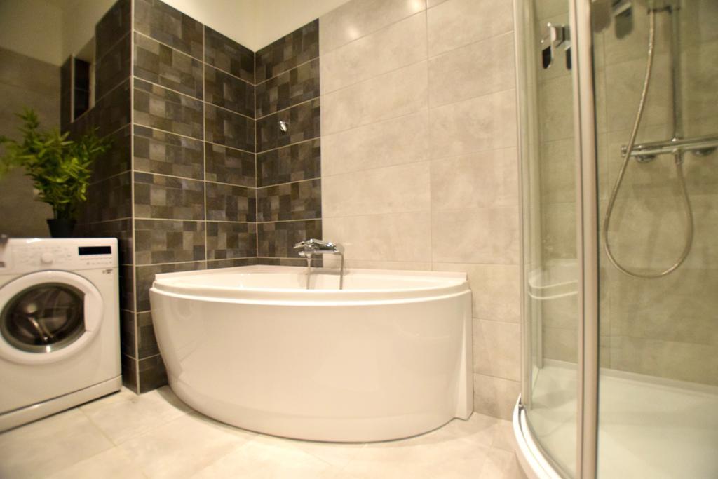 Standard Apartment By Hi5 - Close To Buda Castle บูดาเปสต์ ภายนอก รูปภาพ